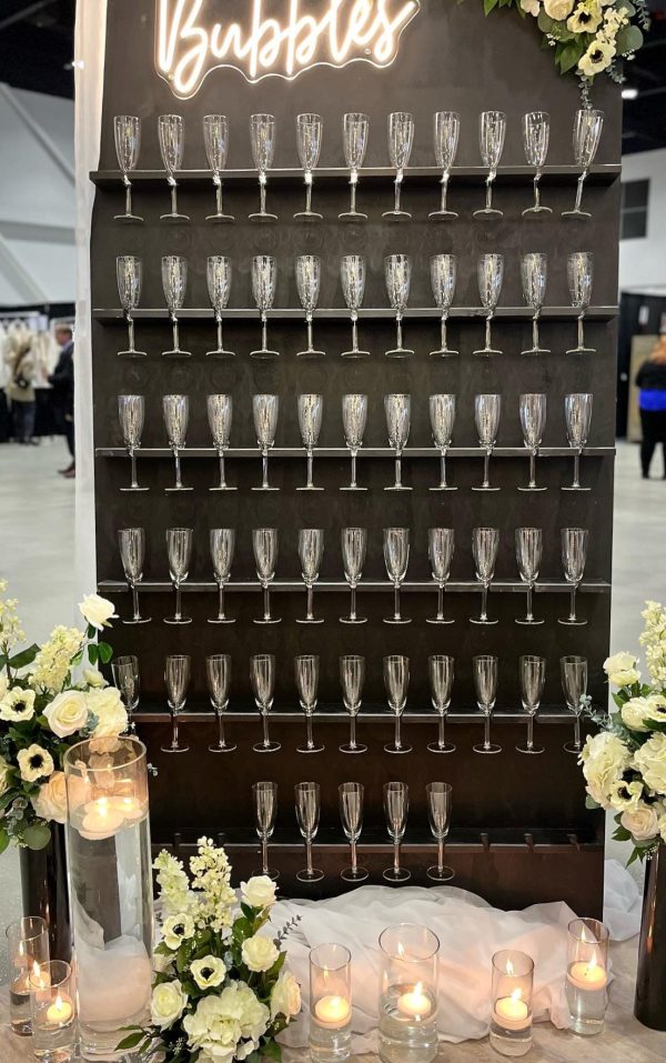 Champagne Flutes - Image 3